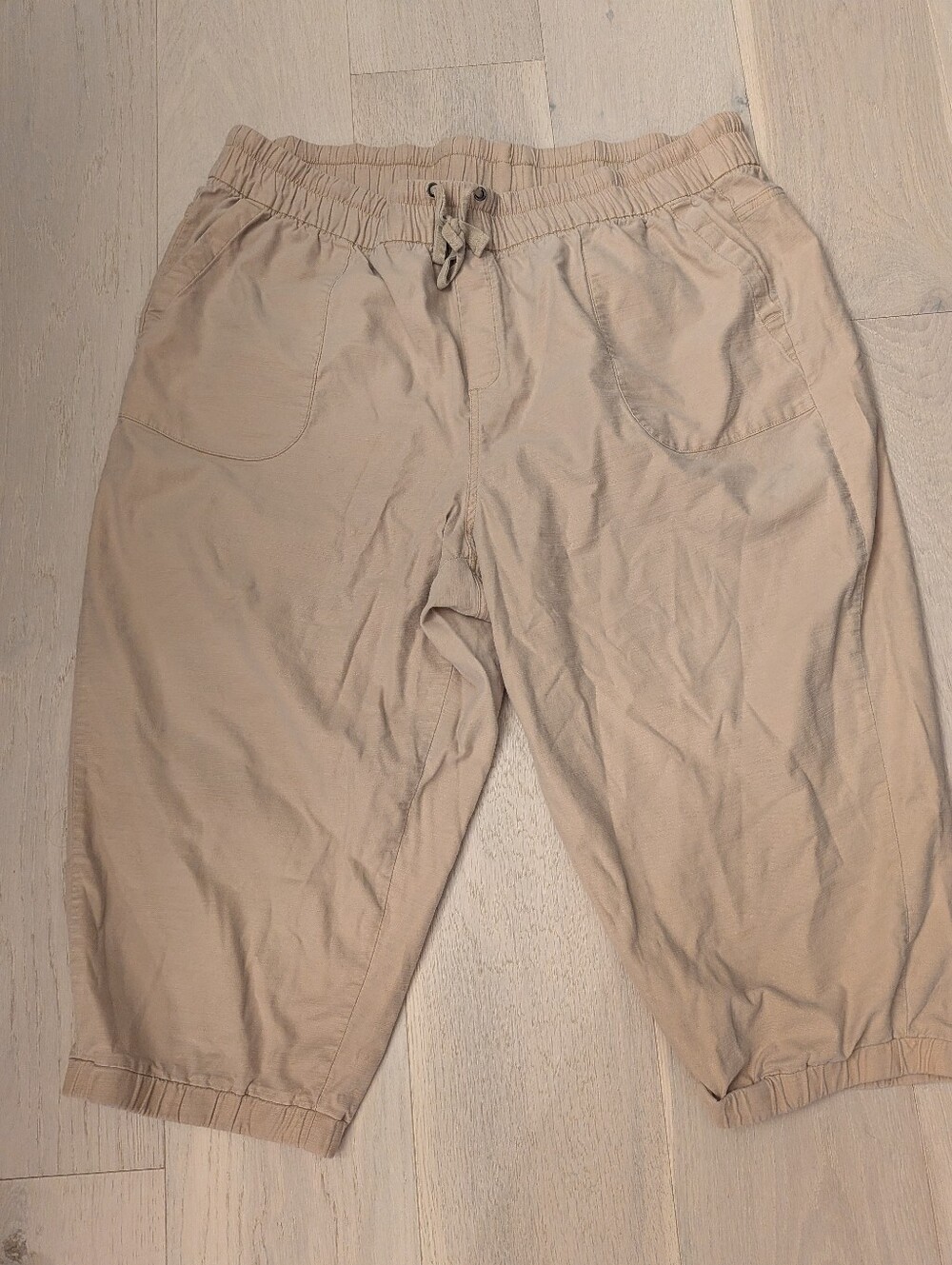 Lane Bryant Medium Khaki Pants With Cuffed Legs - Picture 5 of 6